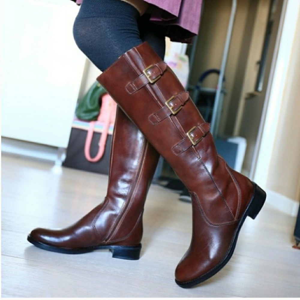 Stylish Ecco Boots - Picture 8 of 8